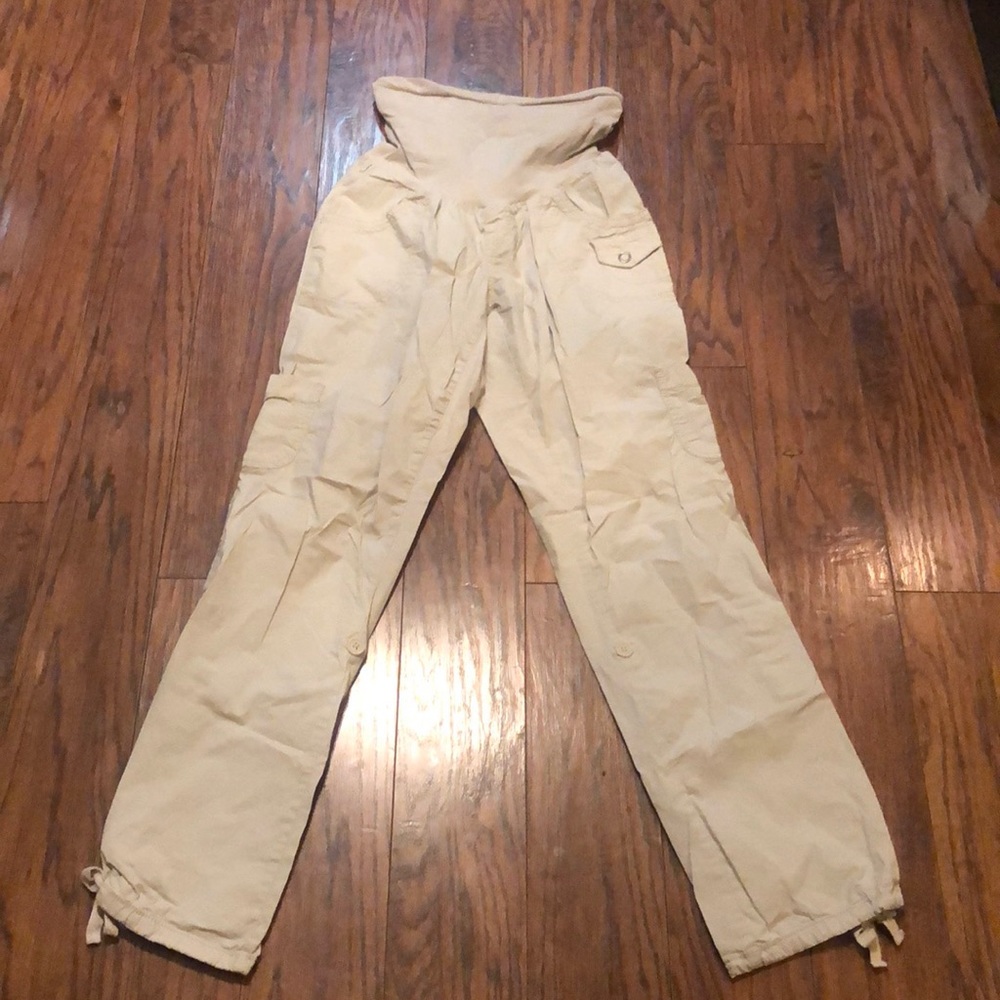 Lightweight cargo pants/capris